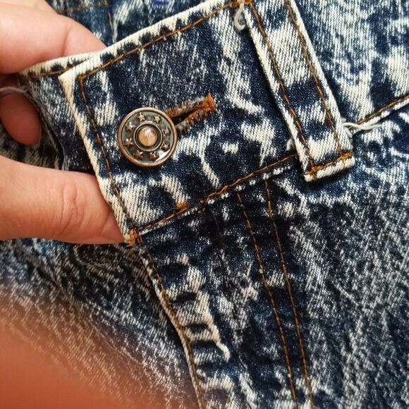 Vintage The Octopus Army unique high waisted side lace acid washed 3/4 jeans - Picture 4 of 10